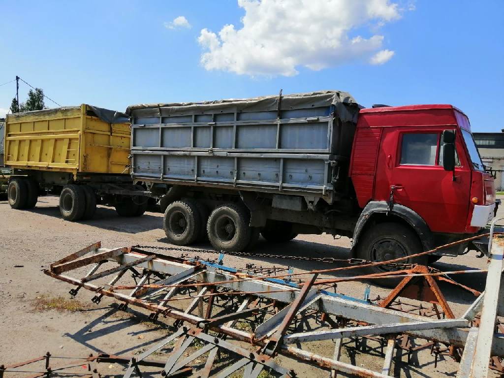 КАМАЗ-55102 с прицепом МАЗ-8561 10000$