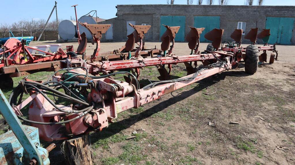 Плуг оборотный Kverneland RN-100 Николаев 4000$