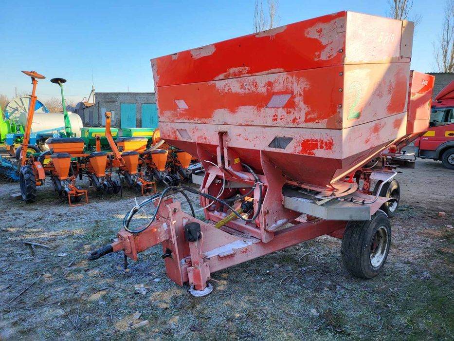 Разбрасыватель удобрений Rauh-3000 Николаев - 117000 грн