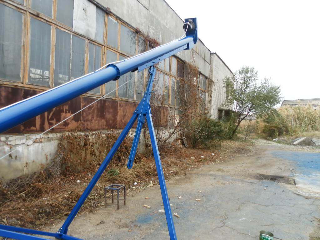 Шнековый погрузчик зерна 8м