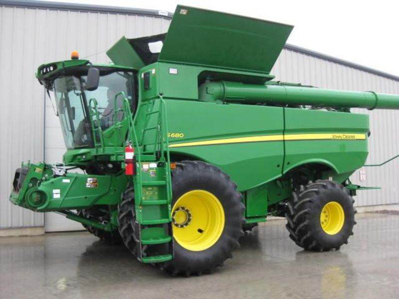 Комбайн 2014 John Deere S680