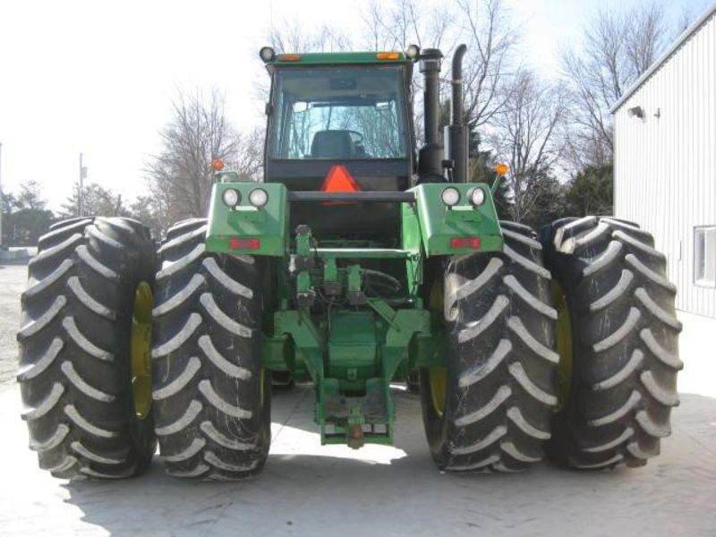 Трактор 1996 John Deere 8970 