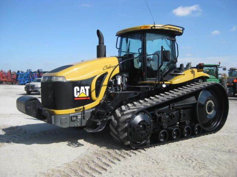 Трактор гусеничный 2005 Challenger MT855B